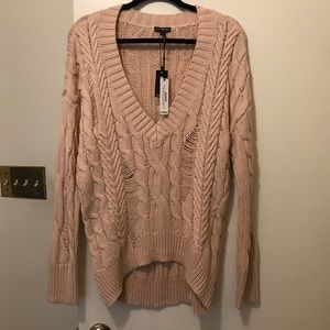 Light pink express snit sweater